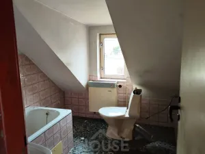 Prodej podílu 1/2 rodinného domu, Čechtice, Vinohradská, 400 m2