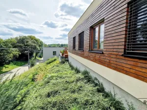 Prodej rodinného domu, Jesenice, Hlavní, 125 m2