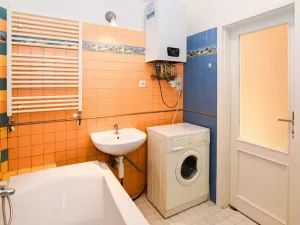 Pronájem bytu 2+kk, Praha - Holešovice, Přístavní, 62 m2