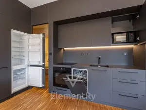 Pronájem bytu 2+kk, Hradec Králové, Malé náměstí, 52 m2