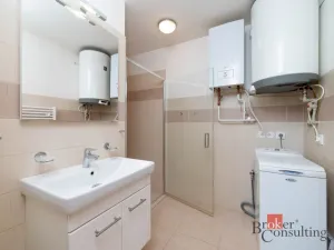 Pronájem bytu 2+kk, Tlučná, Tlučenská kolonie, 58 m2