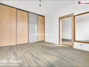 Prodej bytu 3+1, Ústí nad Labem - Krásné Březno, U Pivovarské zahrady, 81 m2