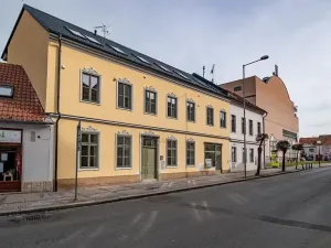 Pronájem bytu 2+kk, Poděbrady, Husova, 64 m2