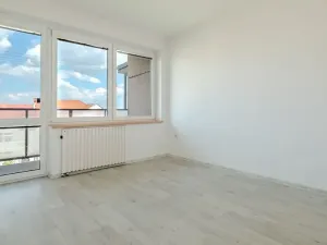 Pronájem bytu 3+1, Kolín, Pražská, 68 m2