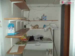 Pronájem obchodního prostoru, Ostrava, Mjr. Nováka, 40 m2