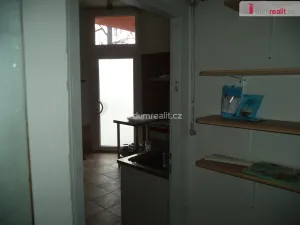 Pronájem obchodního prostoru, Ostrava, Mjr. Nováka, 40 m2