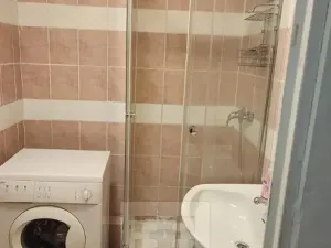 Pronájem bytu 2+kk, Praha - Petrovice, Rezlerova, 49 m2