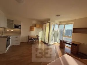 Pronájem bytu 1+kk, Praha - Kbely, Pod Nouzovem, 31 m2