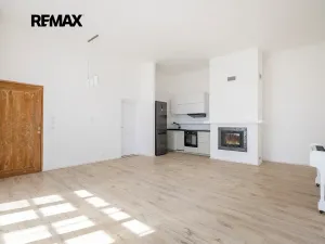 Prodej rodinného domu, Vráž, Nad Loděnicí, 219 m2