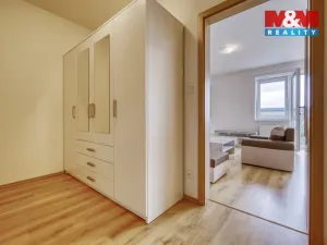 Pronájem bytu 1+kk, Plasy, U Václava, 42 m2