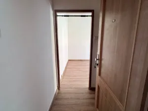 Pronájem bytu 1+kk, Jirkov, Osvobození, 21 m2