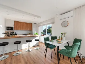 Prodej vily, Říčany, Pod Vojenským velitelstvím, 229 m2