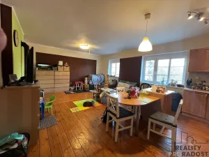 Prodej bytu 2+1, Žatec, Husova, 70 m2