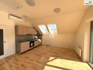 Pronájem bytu 2+kk, Dobřichovice, Pražská, 54 m2