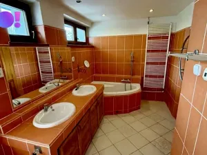 Prodej rodinného domu, Lučina, 190 m2