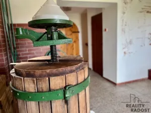Prodej vinného sklepa, Šardice, 143 m2