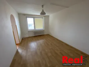 Pronájem bytu 2+1, Valtice, Lázeňská, 56 m2