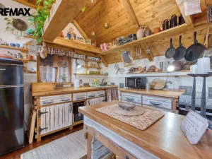 Prodej rodinného domu, Všechlapy, 200 m2