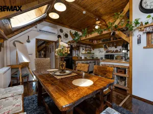 Prodej rodinného domu, Všechlapy, 200 m2