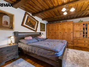 Prodej rodinného domu, Všechlapy, 200 m2