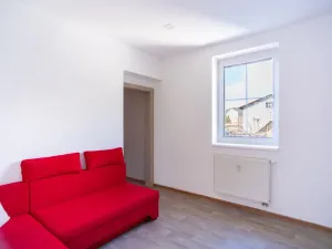 Pronájem bytu 3+1, Úpice, Národní, 46 m2