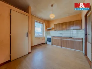 Prodej rodinného domu, Valašské Meziříčí, Družstevní, 230 m2