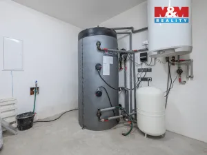 Prodej rodinného domu, Neustupov, 450 m2