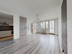 Prodej bytu 3+1, Praha - Stodůlky, U jezera, 91 m2