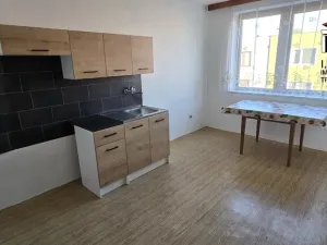 Pronájem bytu 3+1, Újezd u Brna, 100 m2