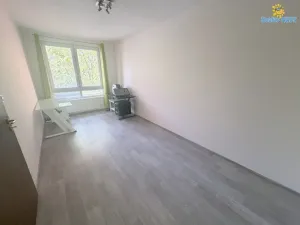 Pronájem bytu 2+kk, Praha - Vysočany, Pod Harfou, 58 m2