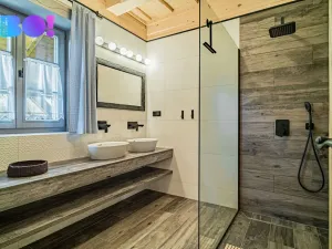 Prodej rodinného domu, Nový Hrozenkov, 270 m2