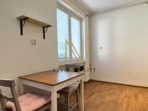 Pronájem bytu 3+1, Domažlice, Dvořákova, 65 m2