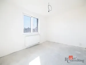 Prodej bytu 3+kk, Praha - Lipence, Spotřebitelská, 65 m2