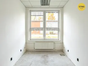 Pronájem skladu, Ostrava, Paskovská, 600 m2