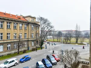 Pronájem bytu 2+kk, Praha - Dejvice, Zikova, 52 m2