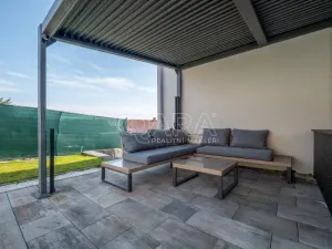 Prodej rodinného domu, Štěkeň, Slatinská, 227 m2