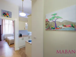 Pronájem bytu 2+1, Praha - Staré Město, Valentinská, 61 m2