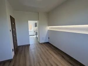 Prodej bytu 2+1, Žatec, Purkyněho, 52 m2