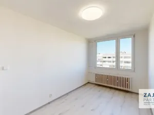 Prodej bytu 3+kk, Praha, Novodvorská, 68 m2