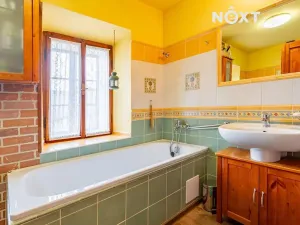 Prodej rodinného domu, Chrášťany, 560 m2