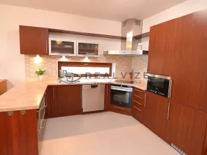 Pronájem bytu 3+kk, České Budějovice, Pasovská, 84 m2