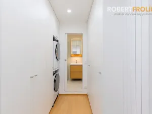 Pronájem bytu 2+kk, Praha - Dejvice, Velvarská, 40 m2