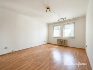 Pronájem bytu 1+kk, Praha - Zbraslav, Spojařů, 45 m2