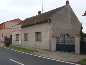 Prodej rodinného domu, Sezemice, Dukelská, 110 m2