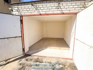 Prodej rodinného domu, Hluboké Mašůvky, 77 m2