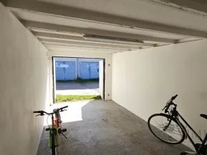 Pronájem garáže, České Budějovice - České Budějovice 3, Čéčova, 16 m2