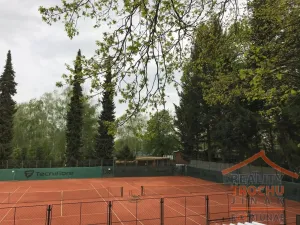 Prodej komerční nemovitosti, Hradec Králové, nábřeží U Přívozu, 3021 m2