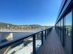 Pronájem kanceláře, Praha, Strakonická, 199 m2