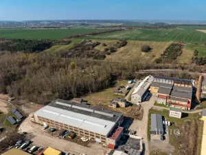 Prodej komerčního pozemku, Rynholec, 1688 m2