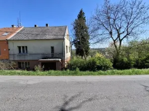 Prodej rodinného domu, Smečno, 200 m2